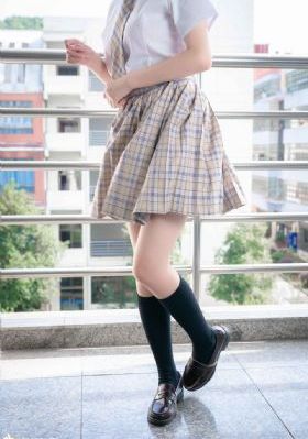 欧美日激情日韩精品嗯_720免费观看超清
