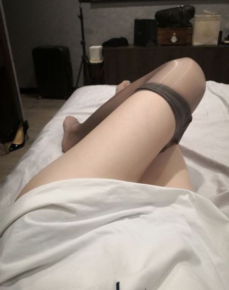 国产人av在线灌肠_720免费全集观看